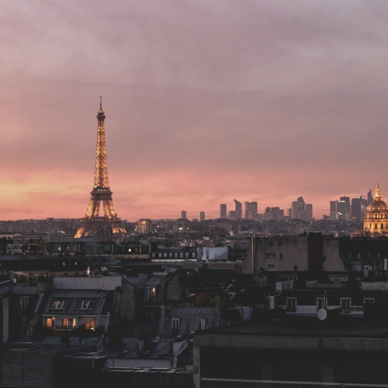 Eiffel Tower , Paris